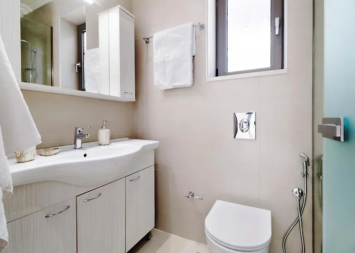 Goudis Angela * Lefkada City