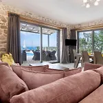 Goudis Angela Villa *